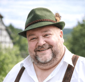 Markus Schmidt - Casino Experte mit 10 Jahren Erfahrung in der Bewertung von Online Casinos